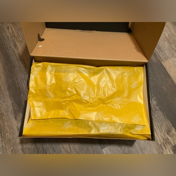 Mens CAT Catipaillar black work sneakers - Picture 5 of 13